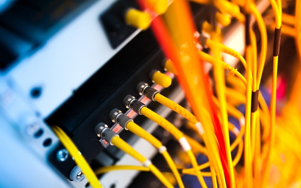 Data center próprio ou terceirizado: em que situação optar por cada solução?